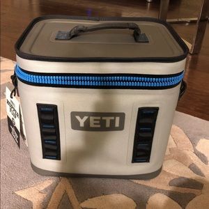 YETI Hopper Flip 12
